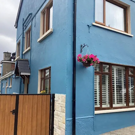 Retreats Old Bakery Roundstone
