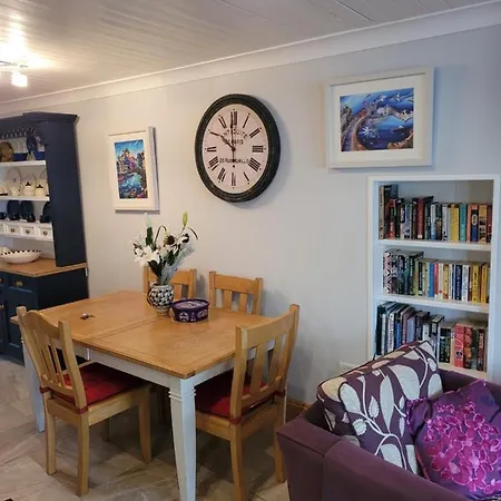 Retreats Old Bakery Roundstone