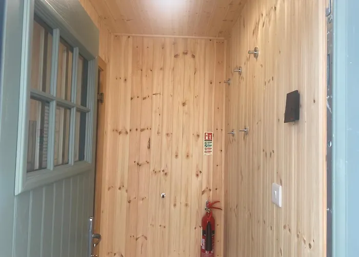 Retreats Old Bakery Σπίτι διακοπών Roundstone